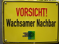 Vorsicht Wachsamer Nachbar