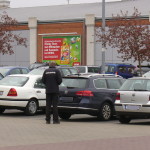 Rewe Parkplatz wird von der Stadt Burgdorf kontrolliert.