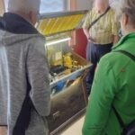 Vorfuehrung der Musikbox Vorfuehrung der Musikbox